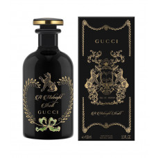 Gucci  A Midnight Stroll